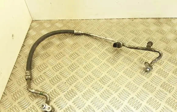 KIA Cerato Air conditioning (A/C) pipe/hose