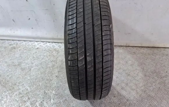 Skoda Superb B8 (3V) R19 summer tire 20555R19 MICHELIN