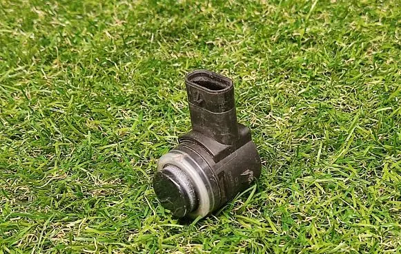 Mercedes-Benz E W212 Parking PDC sensor A0005051202