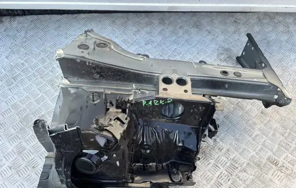 Renault Arkana Front piece kit 