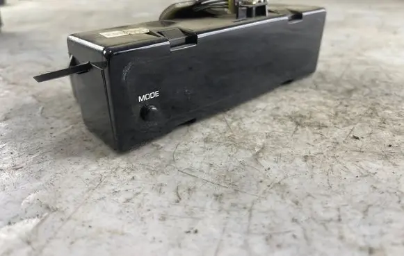 Nissan Patrol Y61 Screen/display/small screen 4953305 4425717