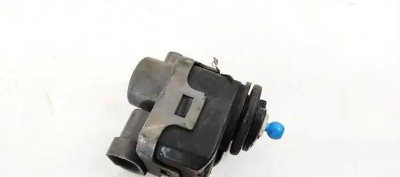 Headlight level adjustment motor