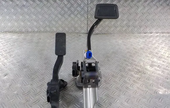 KIA Ceed Pedal assembly 