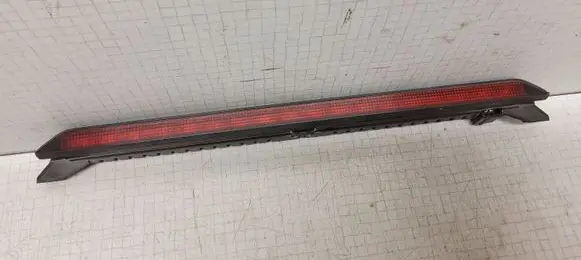 Volkswagen PASSAT B5.5 Third/center stoplight 1J6945097D