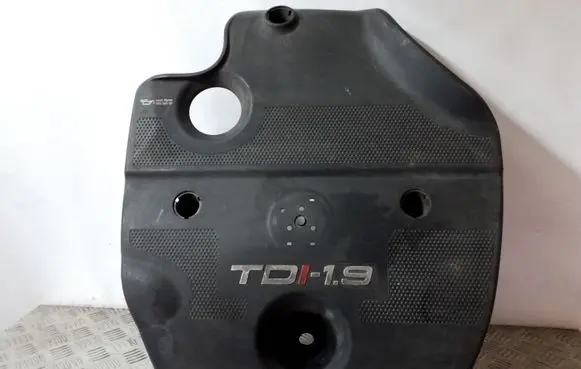 Volkswagen Golf IV Engine cover (trim) 038103925E