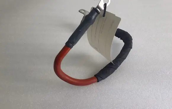 Mini Cooper Countryman F60 Positive cable (battery) 