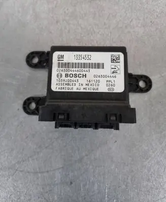 Opel Insignia A Parking PDC control unit/module 13354532