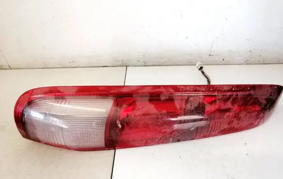 Nissan X-Trail T30 Rear/tail lights B46L