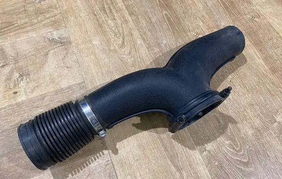 Porsche Cayenne (9PA) Air intake hose/pipe 7L5129760A 7L5129760