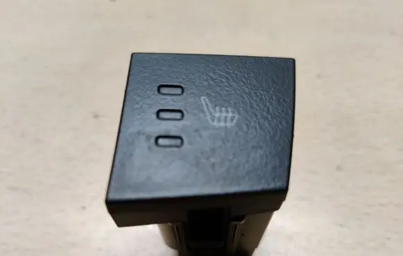 Opel Antara Seat heating switch 20785533
