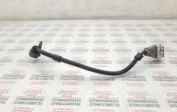 Skoda Octavia Mk2 (1Z) Crankshaft position sensor 9805940