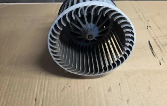 Peugeot 308 Heater fan/blower DB271001