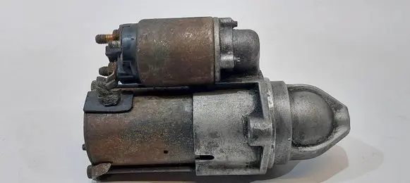 Opel Insignia A Starter motor 12609317