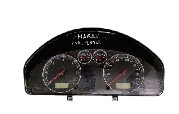 Speedometer (instrument cluster)