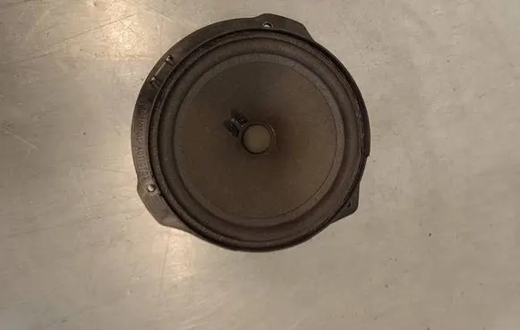 Mercedes-Benz CLS C218 X218 Front door speaker 966932101 90016800504 A2129067000