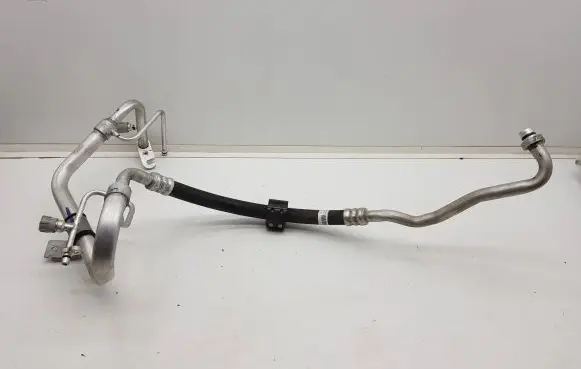 Air conditioning (A/C) pipe/hose