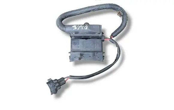 Opel Vectra C Coolant fan relay 1379151