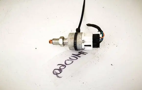 Toyota Prius (XW20) Brake pedal sensor switch
