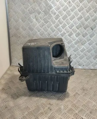 Hyundai Santa Fe Air filter box 281102B200