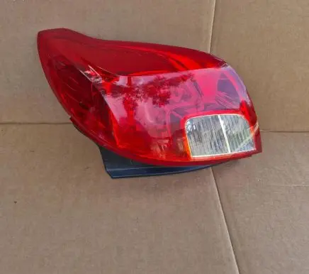 Opel Mokka Rear/tail lights 442-1983R-UE