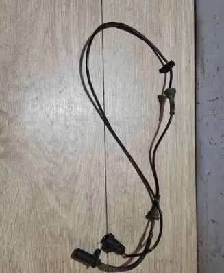 Volvo XC90 ABS brake wheel speed sensor 30682478