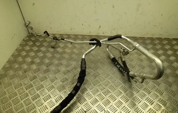 Porsche Cayenne (92A) Air conditioning (A/C) pipe/hose 7P5816741AJ