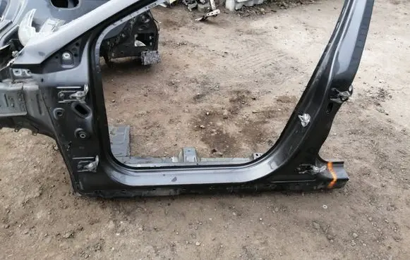 Ford Mondeo MK V Sill 
