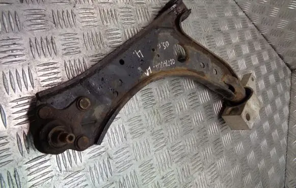 Skoda Octavia Mk1 (1U) Front control arm