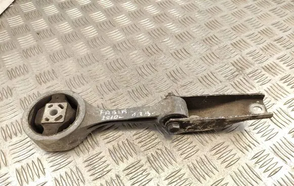 Skoda Fabia Mk2 (5J) Engine mount bracket