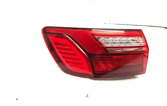 Audi A4 S4 B9 8W Rear/tail lights 8W9945069AA 81810101