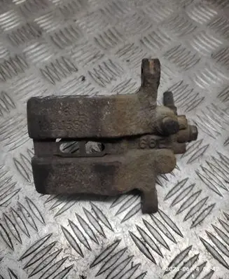 Honda FR-V Rear brake caliper