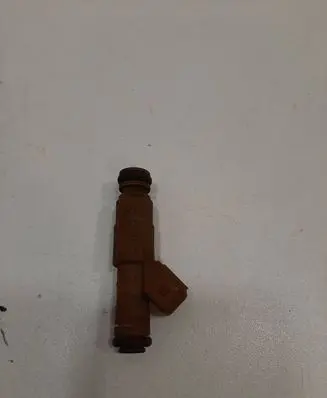 Volvo S80 Fuel injector 0280155831