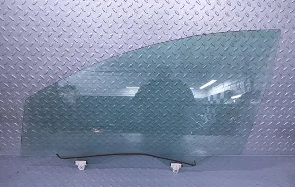 Nissan Murano Z51 Front door window glass four-door 803011AA0A