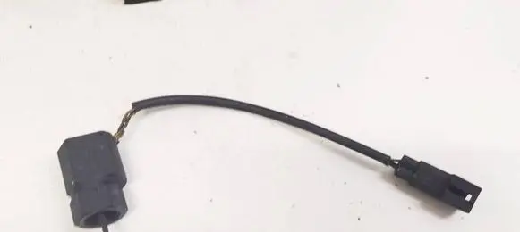 Ford Mondeo MK I Speed sensor (speedometer sensor) 95BB9E731AA 95BB-9E731-AA