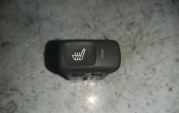 Volvo V40 Seat heating switch 30862855