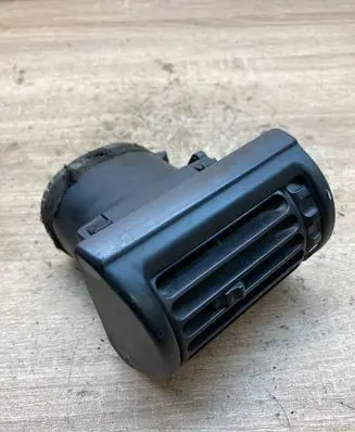 BMW 3 E36 Dashboard side air vent grill/cover trim 8390217