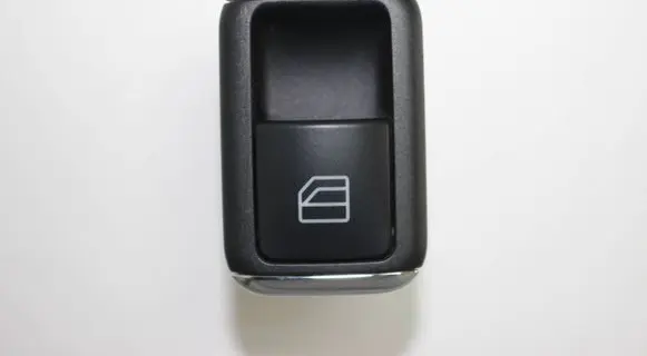 Mercedes-Benz E W212 Electric window control switch A2048707358 10034661 03139101