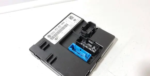 Audi A6 S6 C6 4F Light module LCM 4F0907289G 4F0910289G