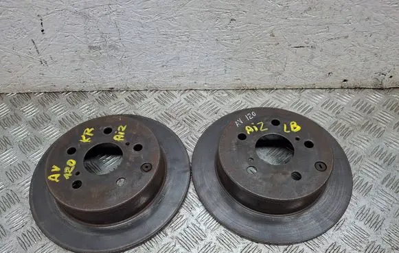 Toyota Avensis T250 Rear brake disc 4243105050