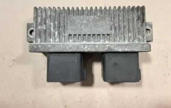 Saab 9-5 Glow plug pre-heat relay 8972877140
