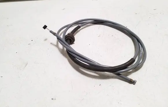 Audi TT TTS RS Mk3 8S Engine bonnet/hood lock release cable 8S2823535B