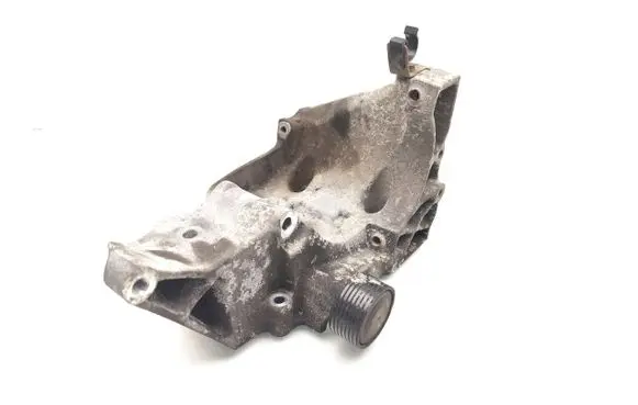 Generator/alternator bracket