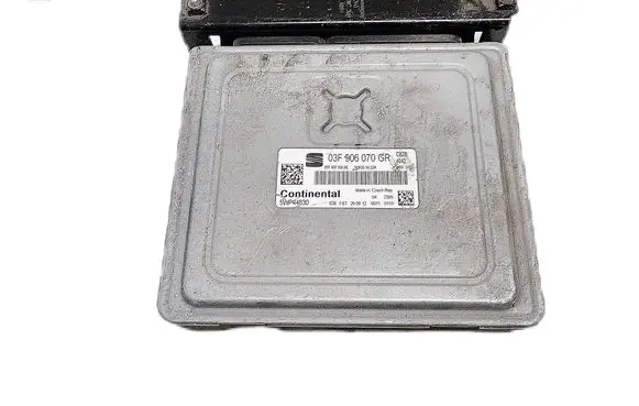 Seat Ibiza III (6L) Engine control unit/module 03F906070GR