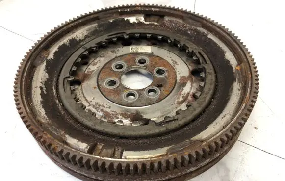 Audi A3 S3 8V Flywheel 03L105266DP 040517