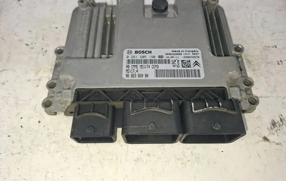 Peugeot 3008 I Engine control unit/module 9666320880 9666382080 0261S05190