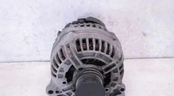 Skoda Superb B6 (3T) Generator/alternator 06F903023N 0124525146