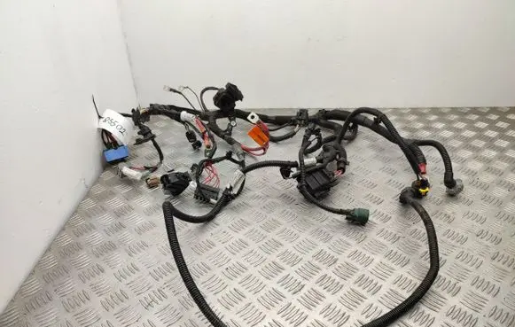 Renault Zoe Engine installation wiring loom 240115252R