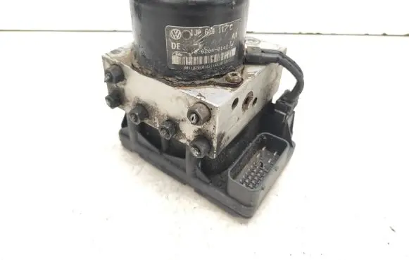 Volkswagen Golf IV ABS Pump 1J0907379G 10094903103 1J0614117C