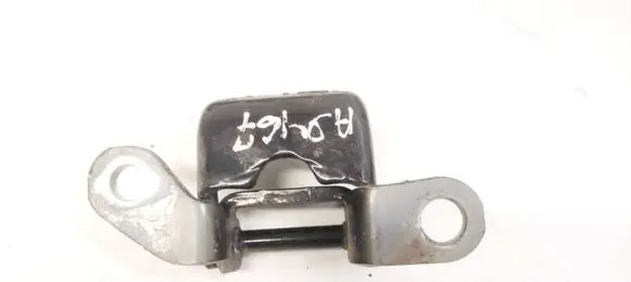 Honda CR-V Rear door lower hinge USSED