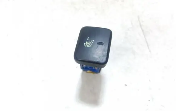 Hyundai Sonata Seat heating switch 202002962